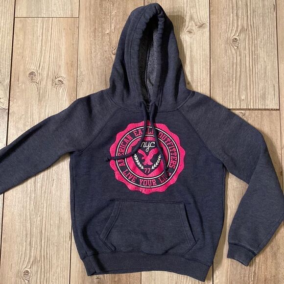 AMERICAN EAGLE WOMENS HOODED SWEATSHIRT IN NAVY BLUE SIZE XS NEW NEVER WORN - Picture 1 of 7